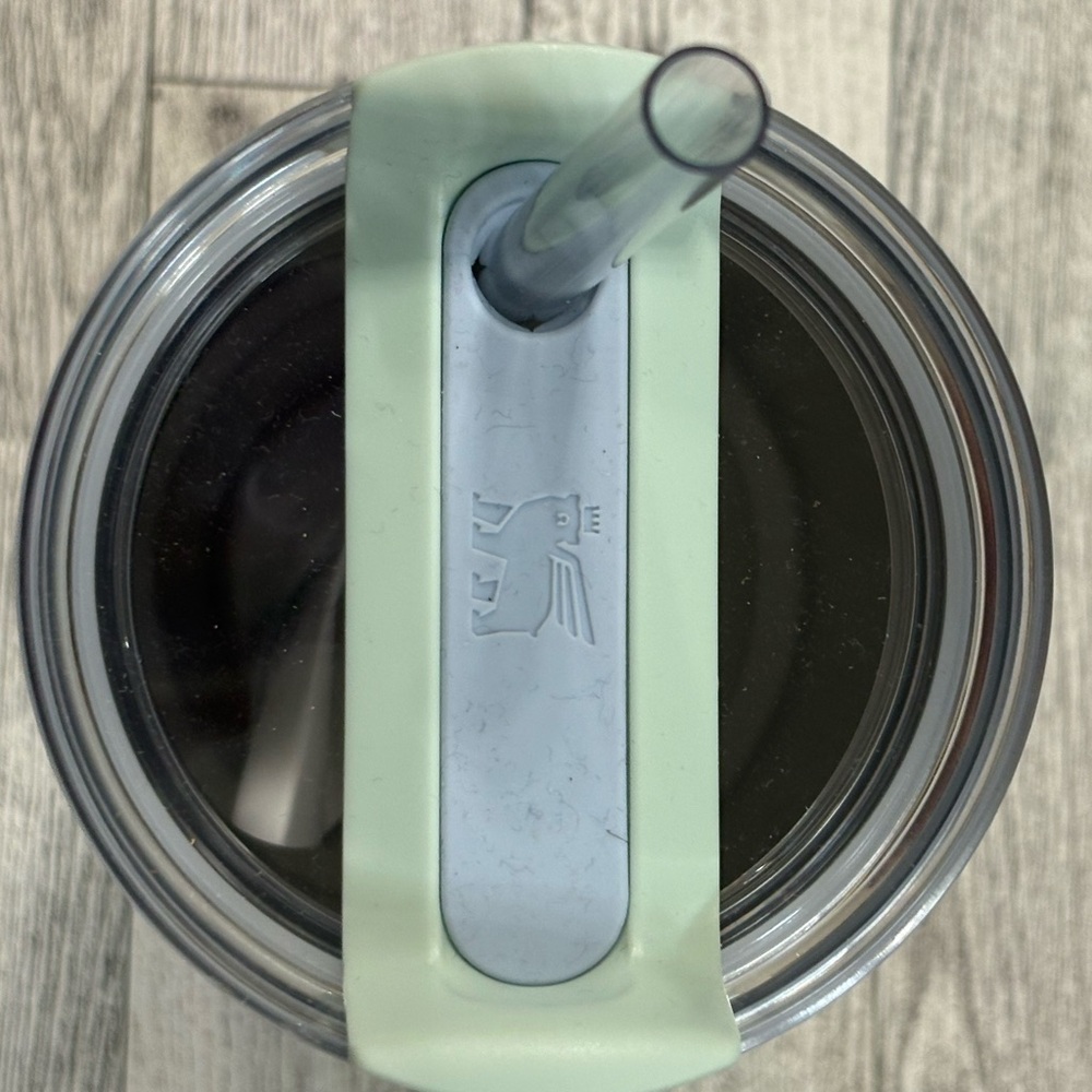 💯 Auth StarbucksxStanley Starbucks Japan 2025 SpringStainless Steel Cup 591ml - Picture 3 of 4